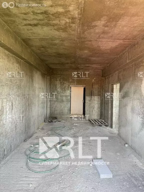 3-комнатная квартира: Каспийск, Приморская улица, 25 (107 м) - Фото 1