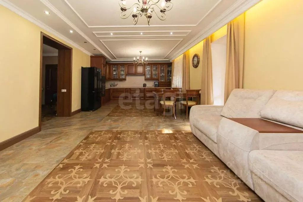 Дом в Томская область, Томский район, Зоркальцевское с/пос, пос. ... - Фото 1