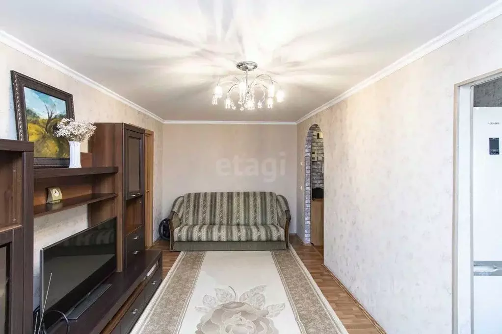 2-к кв. Тюменская область, Тюмень Минская ул., 15 (43.3 м) - Фото 1