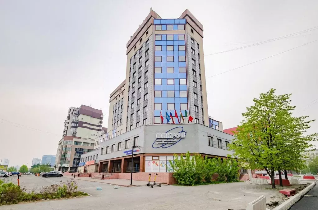 Офис в Свердловская область, Екатеринбург ул. Челюскинцев, 2 (200 м) - Фото 0