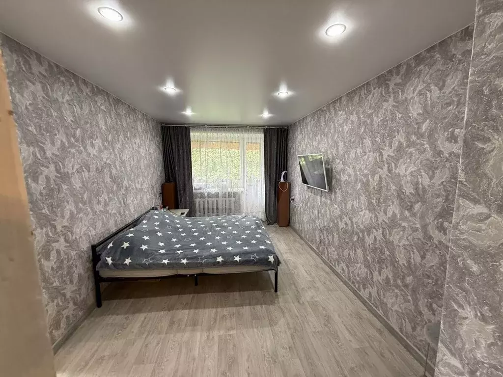 2-к. квартира, 40,5 м, 5/5 эт. - Фото 1