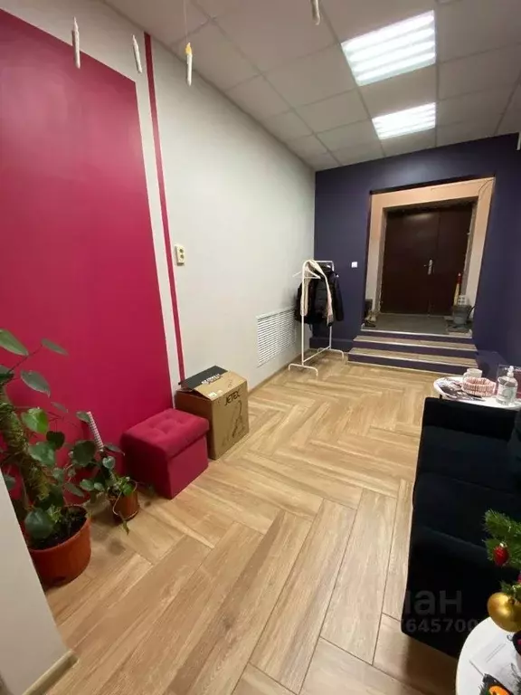 Помещение свободного назначения в Санкт-Петербург просп. Королева, ... - Фото 2