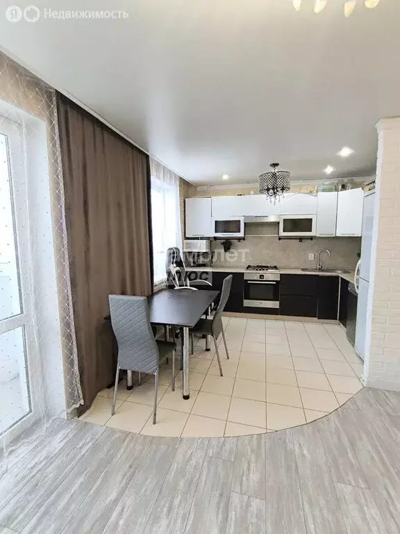 3-комнатная квартира: Октябрьский, проспект Ленина, 79 (61.1 м) - Фото 1