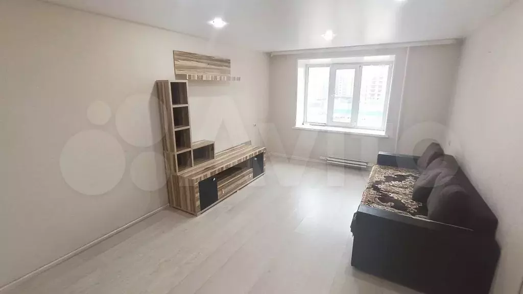 1-к. квартира, 38,5 м, 8/9 эт. - Фото 0