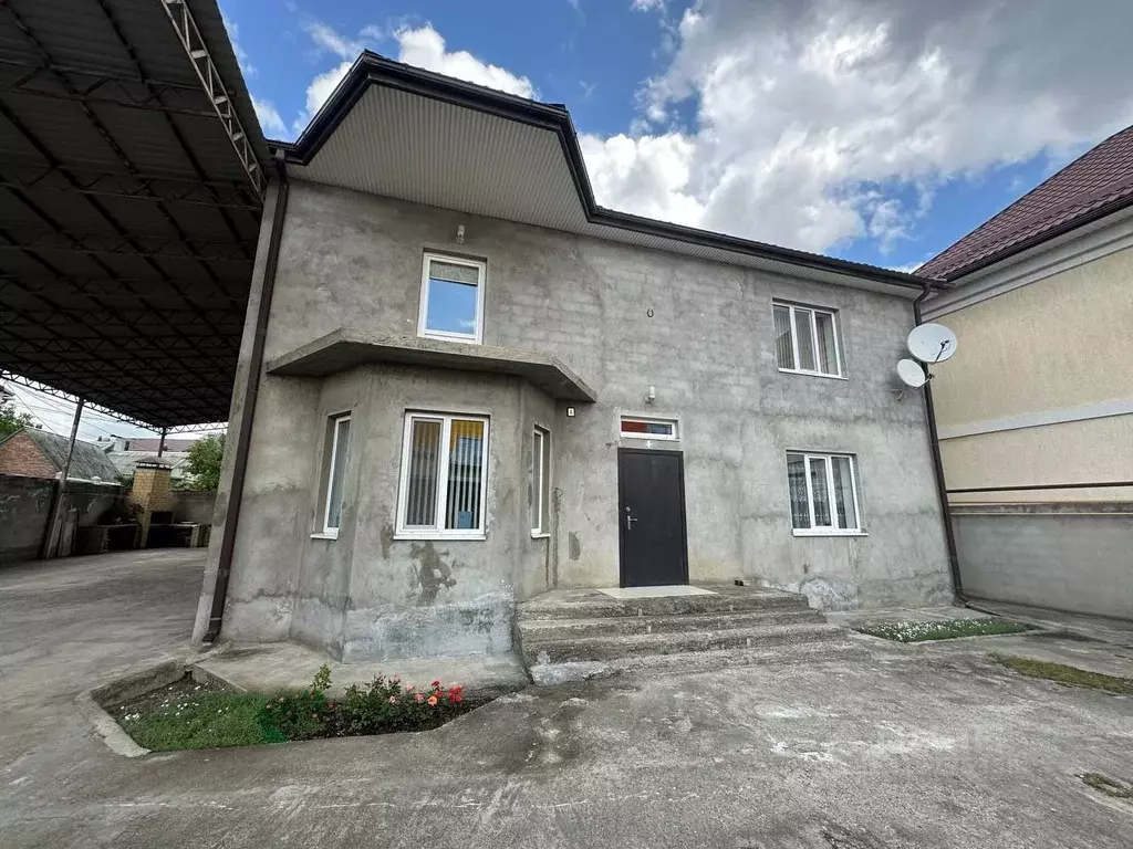 Дом в Ставропольский край, Пятигорск Ессентукская ул., 31Б (186 м) - Фото 1