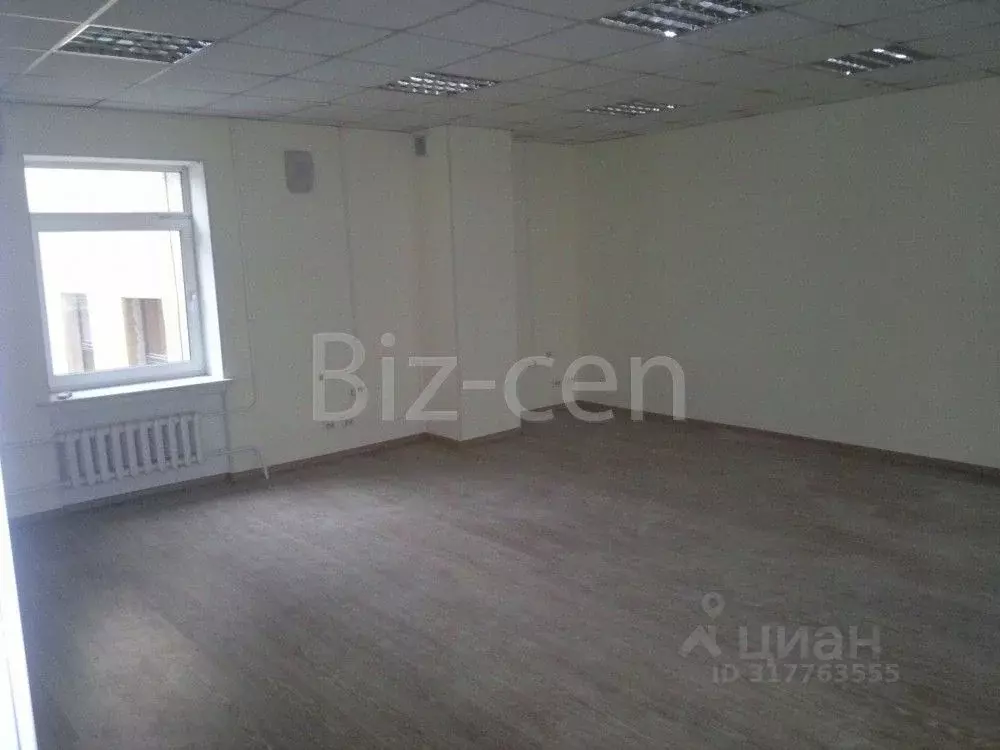 Офис в Санкт-Петербург 2-я Васильевского острова линия, 37 (43 м) - Фото 1