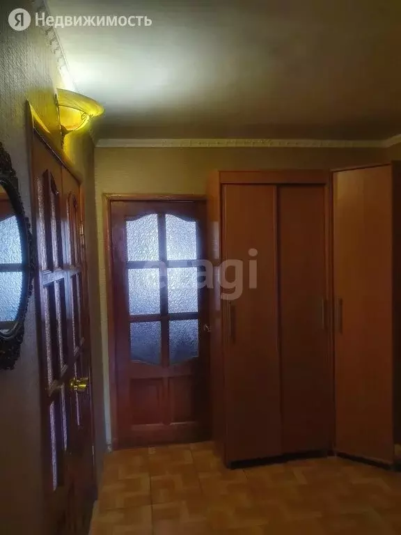3-комнатная квартира: Туапсе, улица Маршала Жукова, 5 (63 м) - Фото 1