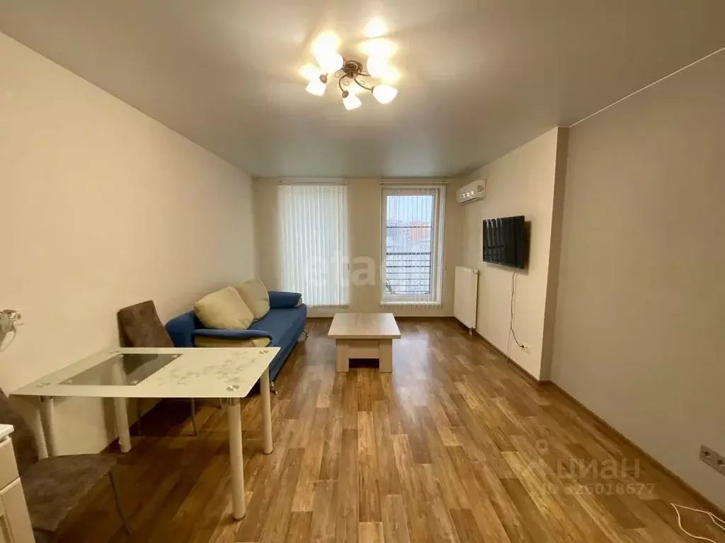 1-к кв. Тюменская область, Тюмень ул. 50 лет Октября, 57А (46.0 м) - Фото 0