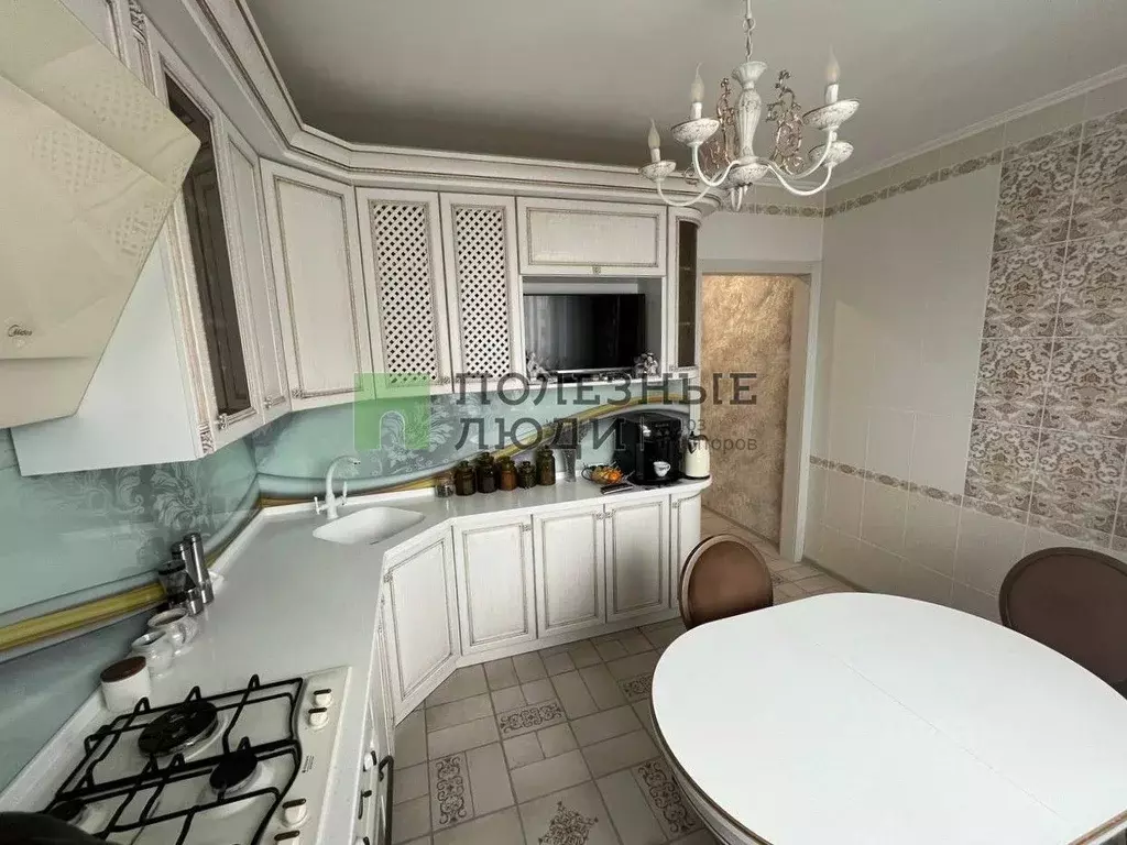 2-к кв. Орловская область, Орел Планерная ул., 54 (61.0 м) - Фото 0