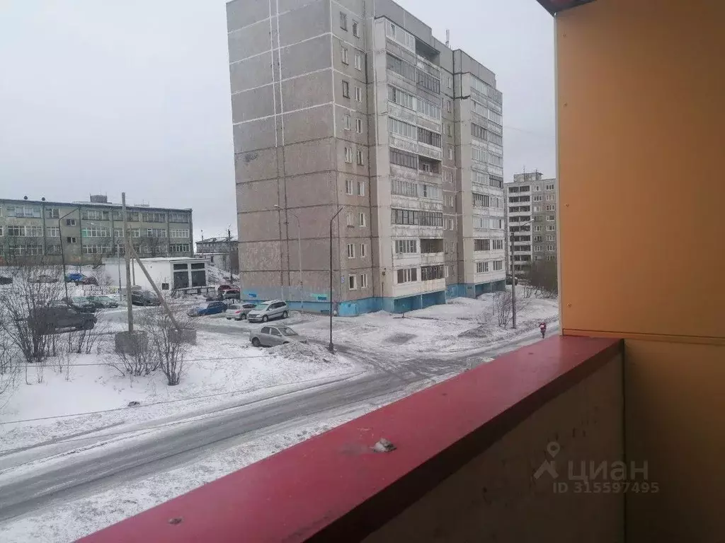 3-к кв. Мурманская область, Мурманск ул. Анатолия Бредова, 9 (74.0 м) - Фото 2
