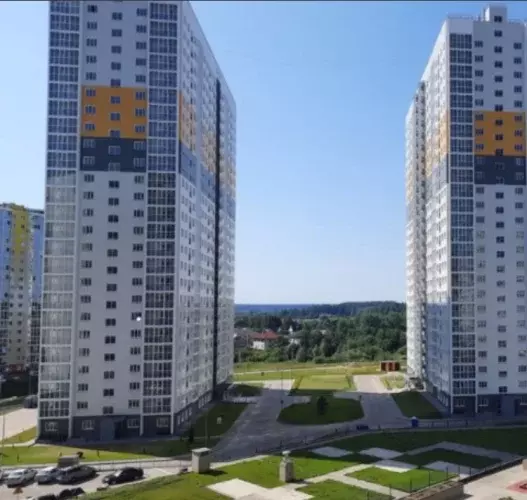 Продается 2-комнатная квартира - Фото 1