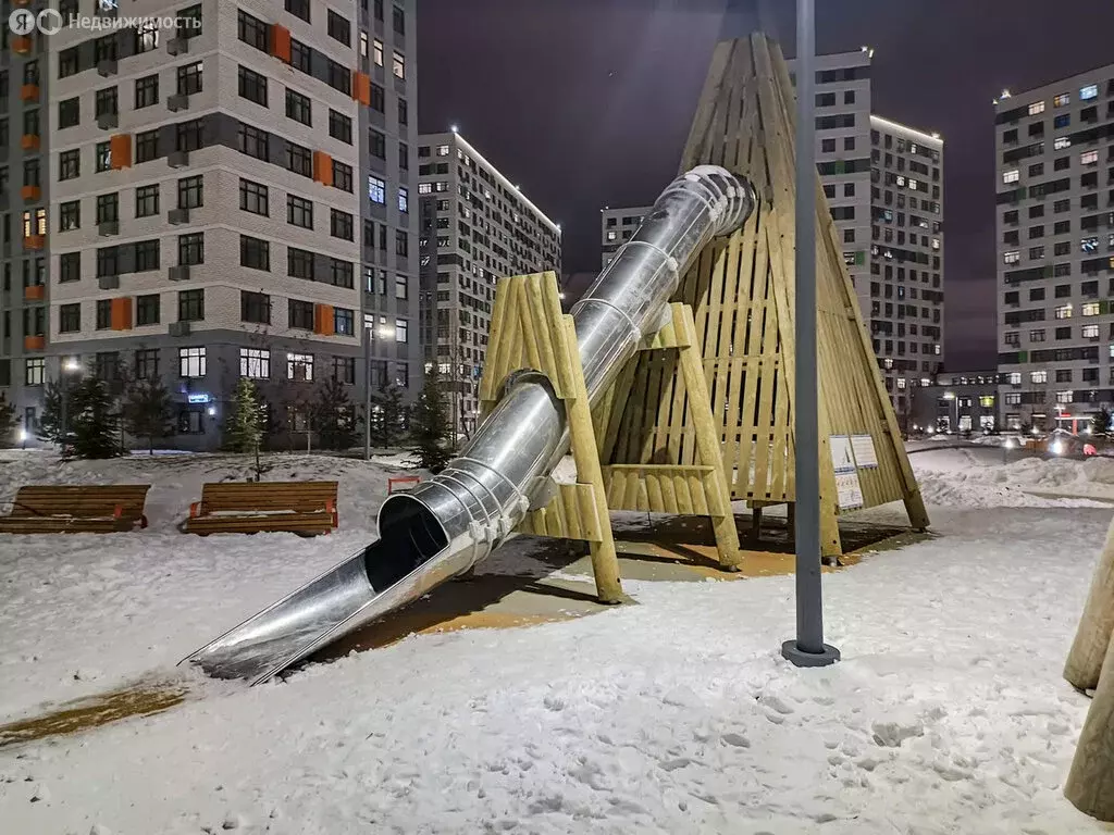 1-комнатная квартира: Тюмень, улица Первооткрывателей, 2 (37.6 м) - Фото 1