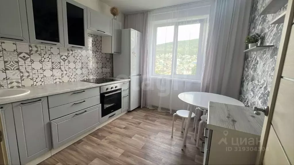 1-к кв. Челябинская область, Миасс Ильменская ул., 94 (35.1 м) - Фото 0