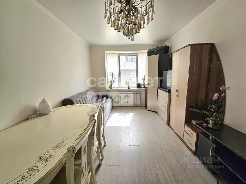 1-к кв. Кабардино-Балкария, Нальчик ул. Мовсисяна, 9 (40.0 м) - Фото 1