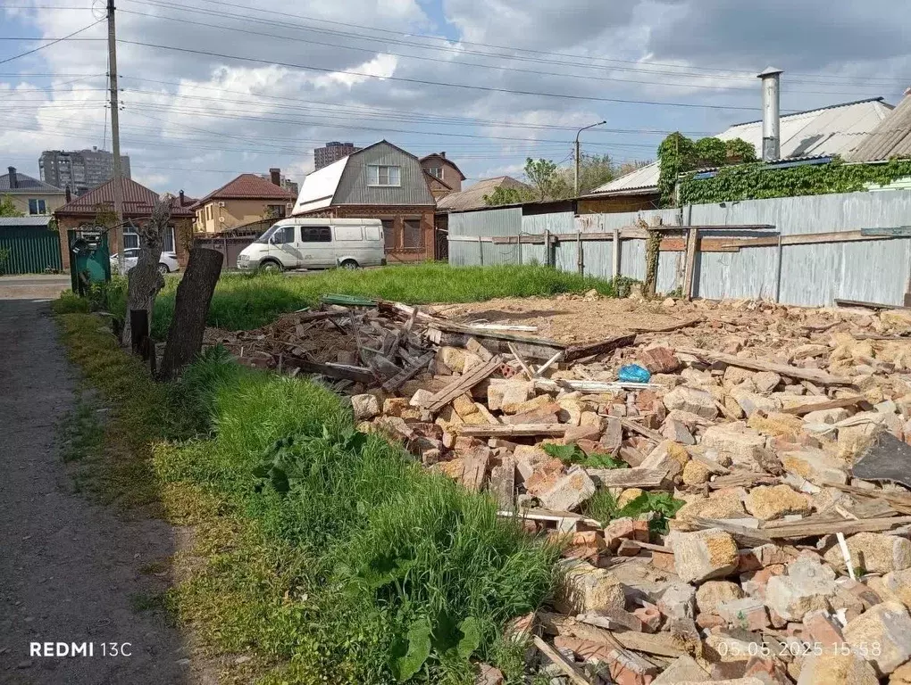 Участок в Ростовская область, Батайск Ленинградская ул. (5.27 сот.) - Фото 1