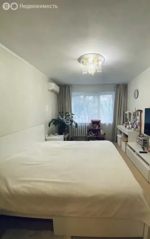 2-комнатная квартира: Нижний Новгород, улица Баренца, 12 (50.2 м) - Фото 1