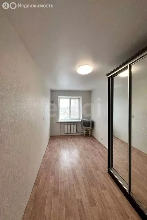 1к в 4-комнатной квартире (12.8 м) - Фото 1