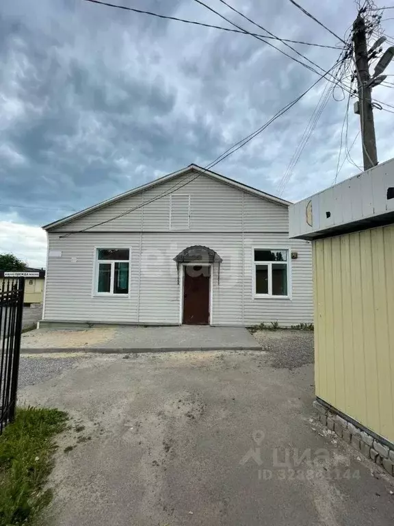 Торговая площадь в Воронежская область, с. Верхняя Хава ул. 50 лет ... - Фото 1