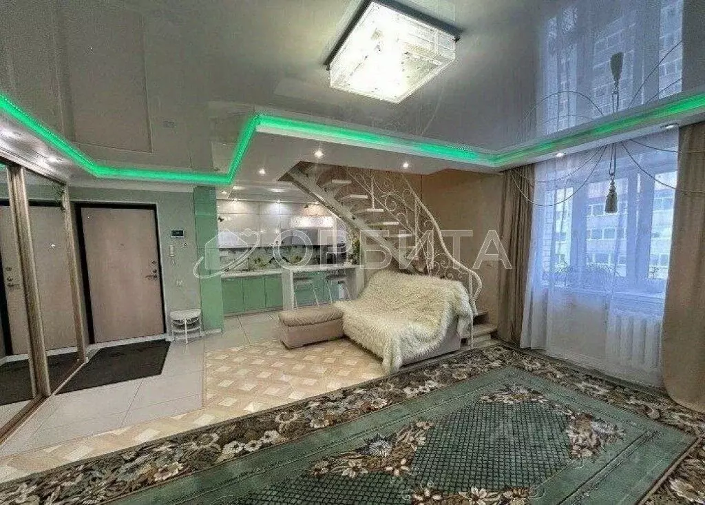 3-к кв. Тюменская область, Тюмень ул. Самарцева, 32 (150.5 м) - Фото 1