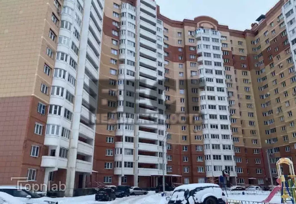 Продается 2-комнатная квартира - Фото 1