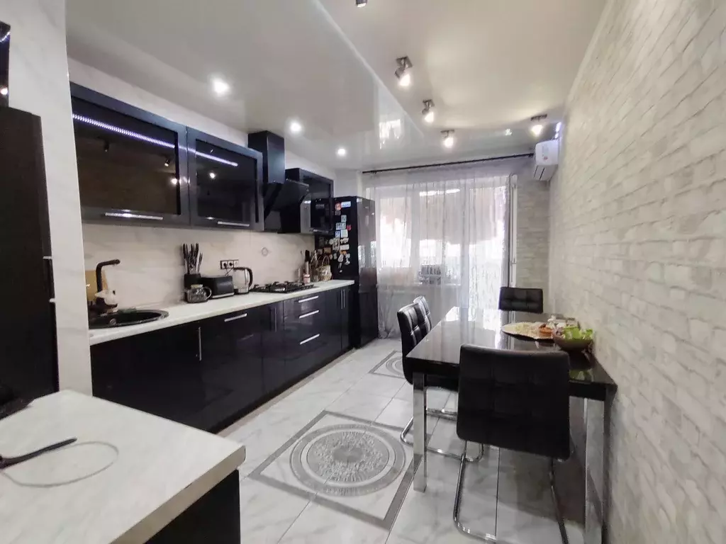 Продаётся 3-к квартира, 80 м - Фото 0