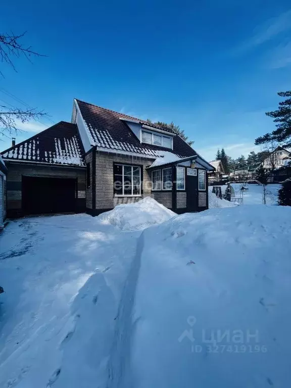 Дом в Алтайский край, Бийский район, пос. Усть-Катунь  (92 м) - Фото 1