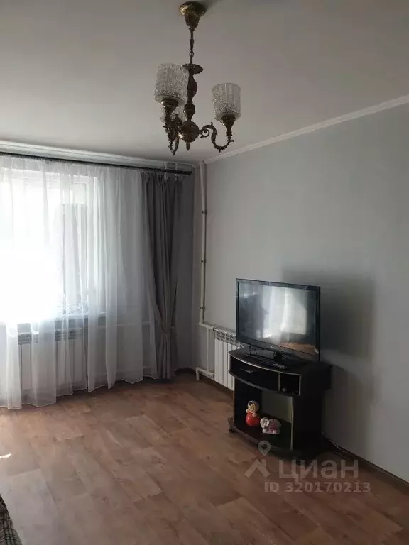 1-к кв. Татарстан, Казань ул. Сафиуллина, 20к4 (31.9 м) - Фото 1