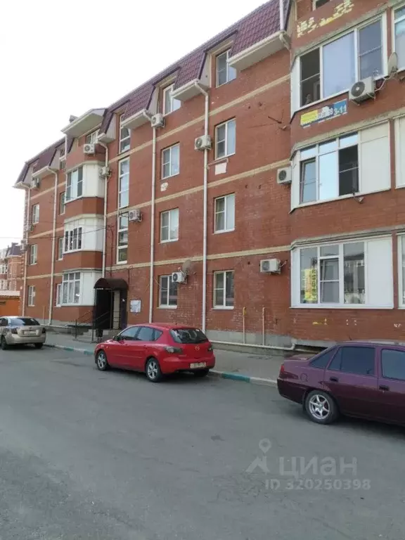 Студия Адыгея, Тахтамукайский район, Яблоновский пгт ул. Гагарина, ... - Фото 0