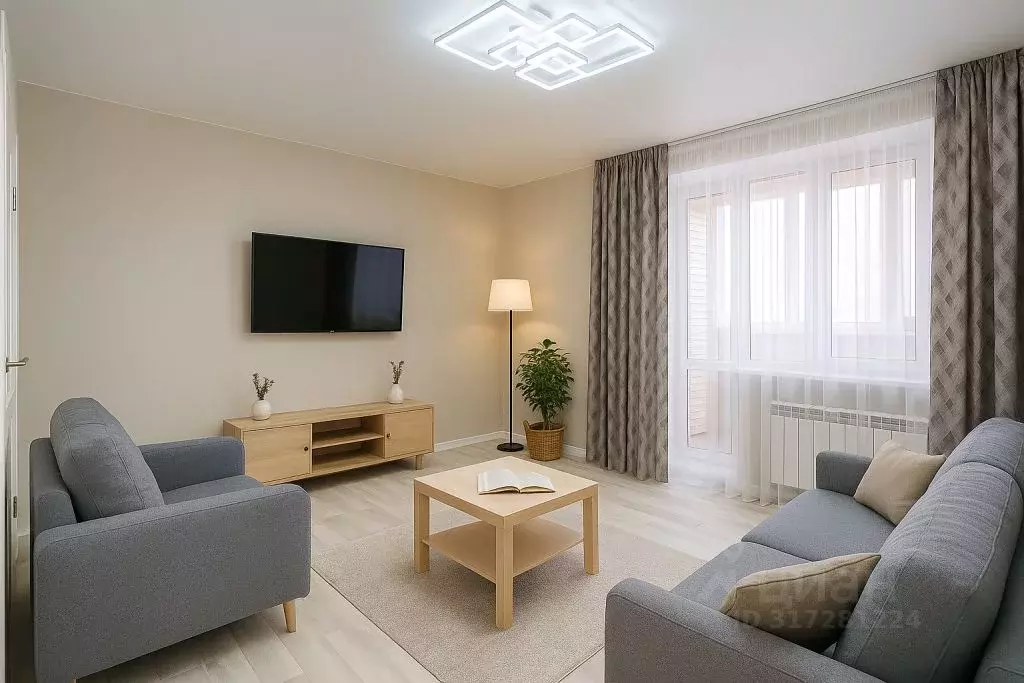 3-к кв. Омская область, Омск ул. Куйбышева, 113к1 (83.4 м) - Фото 0