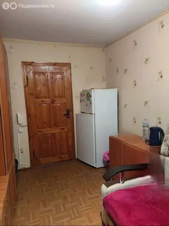 1к в 5-комнатной квартире (14 м) - Фото 2