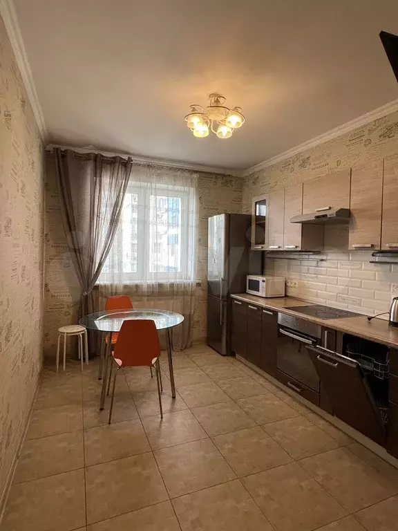 3-к. квартира, 90 м, 18/22 эт. - Фото 0