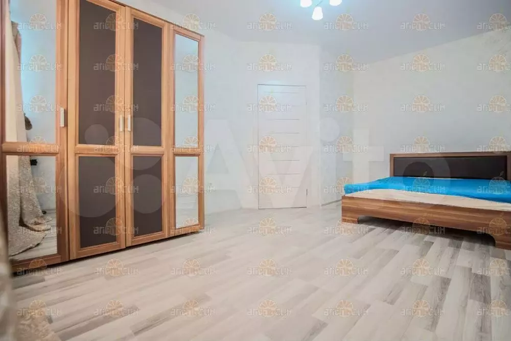 1-к. квартира, 30,3 м, 1/8 эт. - Фото 0