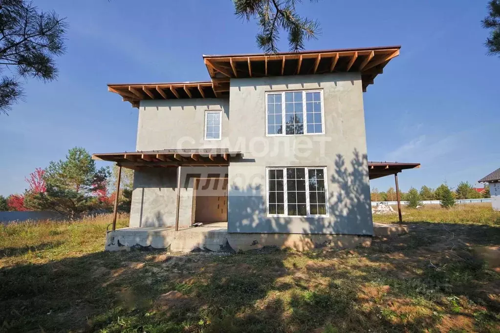 Дом в Калужская область, Боровский район, Совьяки с/пос, д. Лучны, ... - Фото 1