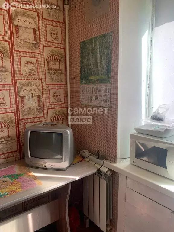 3-комнатная квартира: Смоленск, Кловская улица, 56 (60 м) - Фото 0