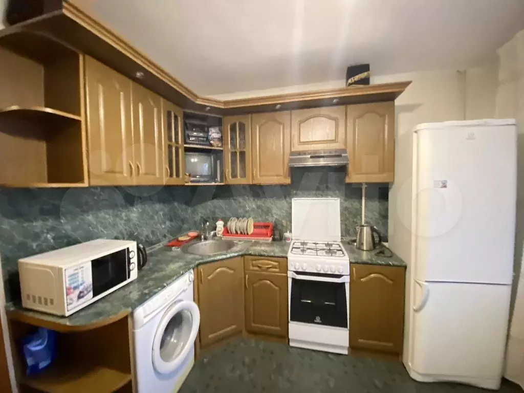 1-к. квартира, 40 м, 4/10 эт. - Фото 1