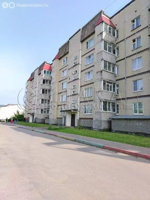 3-комнатная квартира: Лодейное Поле, улица Володарского, 31 (71.9 м) - Фото 1