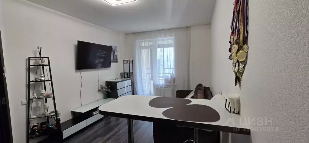 2-к кв. Санкт-Петербург ул. Парфеновская, 14к1 (39.3 м) - Фото 1