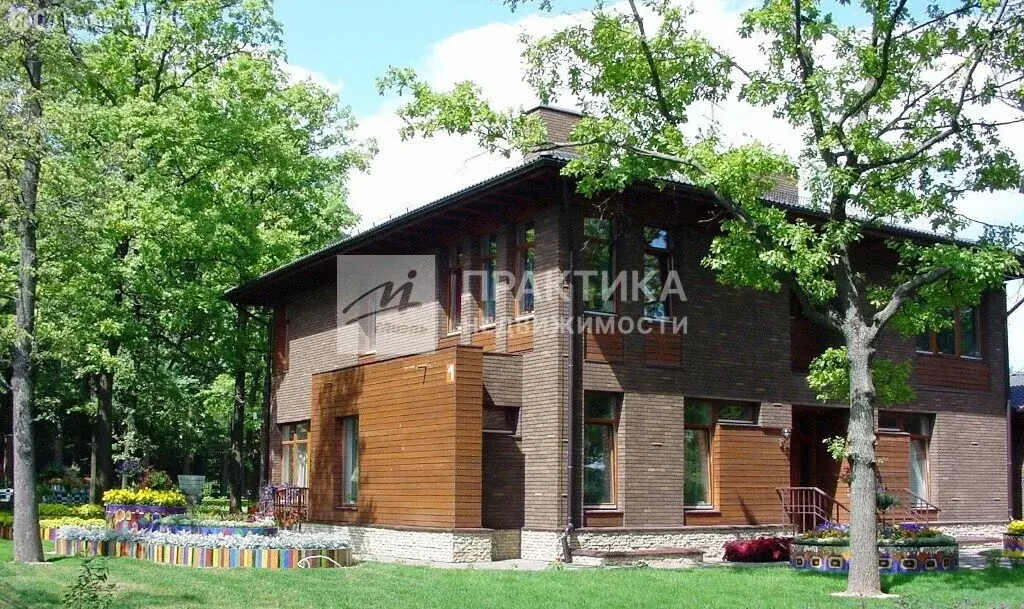 Дом в Москва, НАО, район Коммунарка, улица Лукоморье (630.8 м) - Фото 1