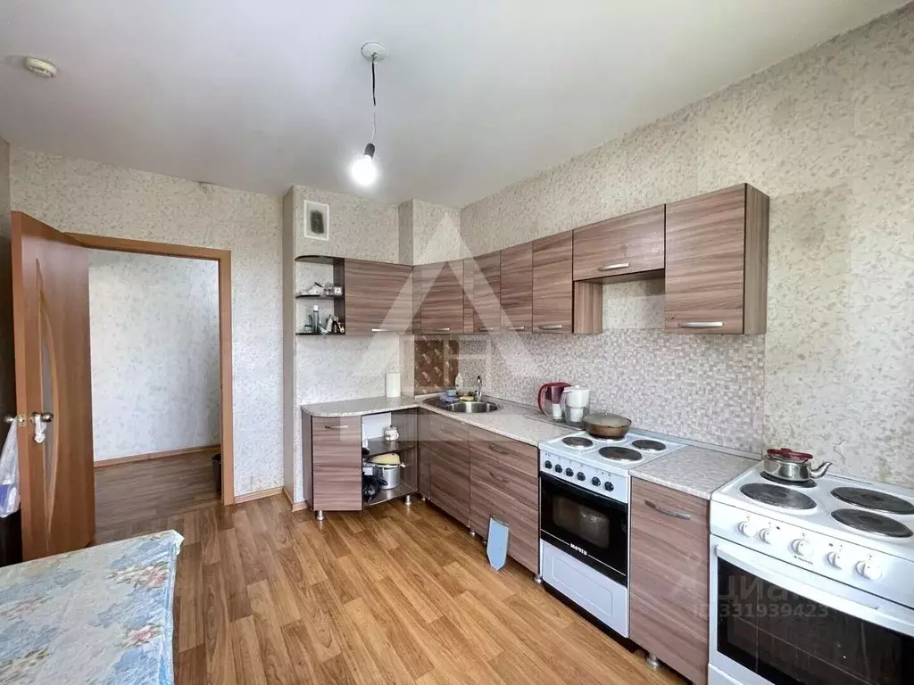 2-к кв. Челябинская область, Копейск ул. Короленко, 6А (56.6 м) - Фото 1