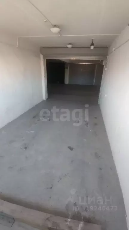 Гараж в Тюменская область, Тюмень 6-й мкр, ул. Валерии Гнаровской, 14 ... - Фото 0