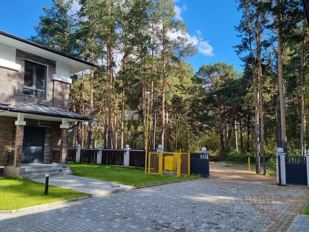 Таунхаус в Алтайский край, Барнаул ул. Фомина (246 м) - Фото 0