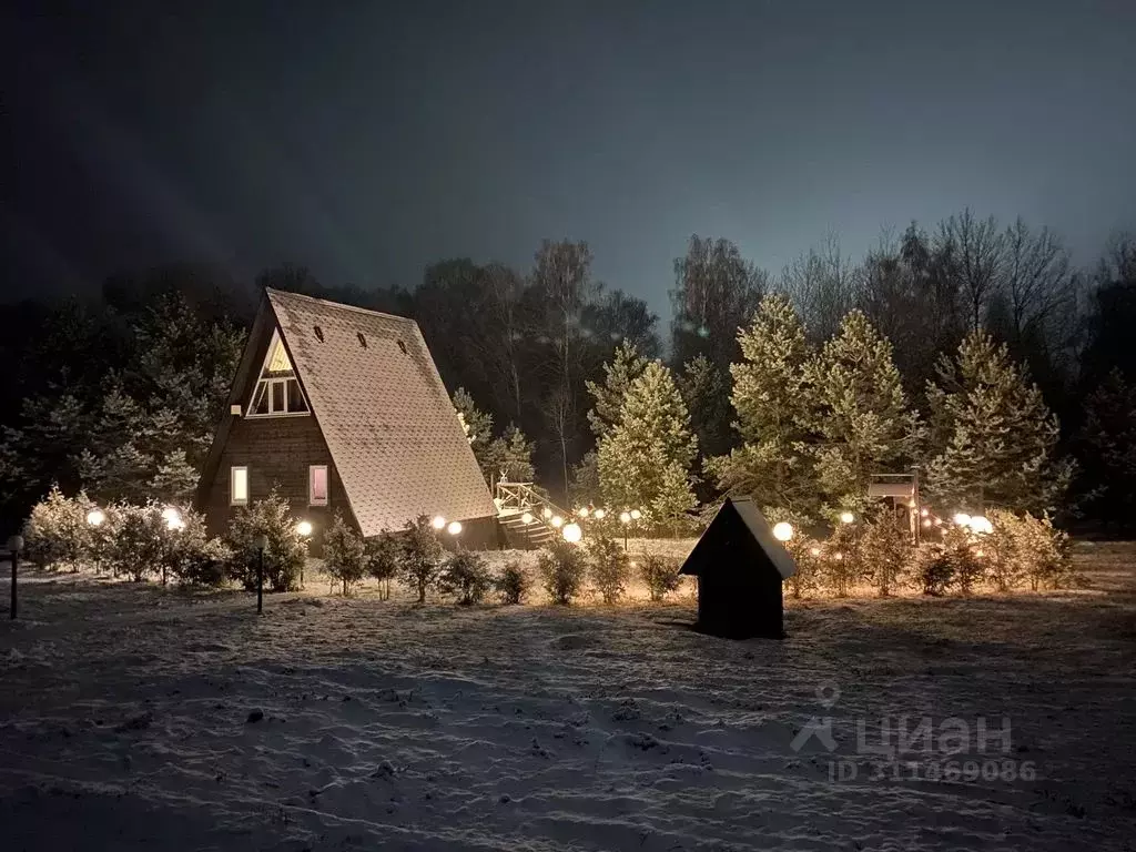 Дом в Тульская область, Заокский район, Малаховское с/пос, д. Азаровка ... - Фото 1