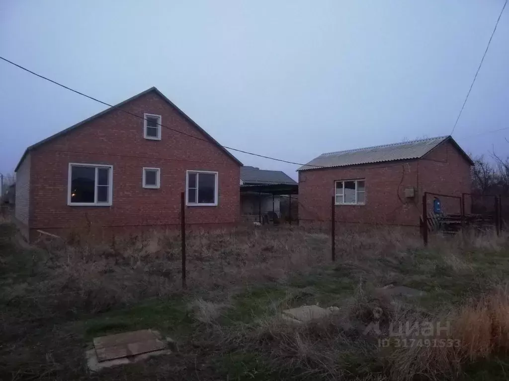 Дом в Ростовская область, Сальск ул. Халтурина (86 м) - Фото 0