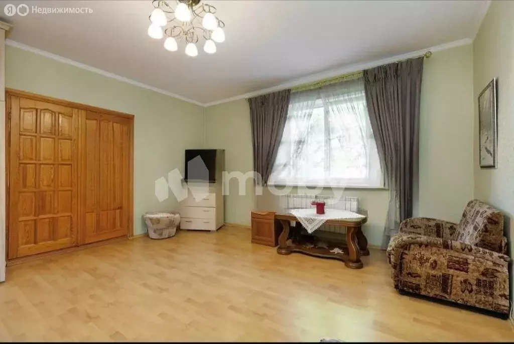 2-комнатная квартира: Калининград, Адмиральская улица, 4 (52.2 м) - Фото 1