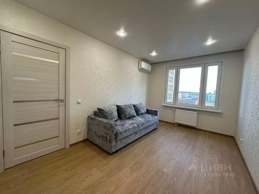 1-к кв. Татарстан, Казань ул. Александра Курынова, 4к3 (33.0 м) - Фото 2