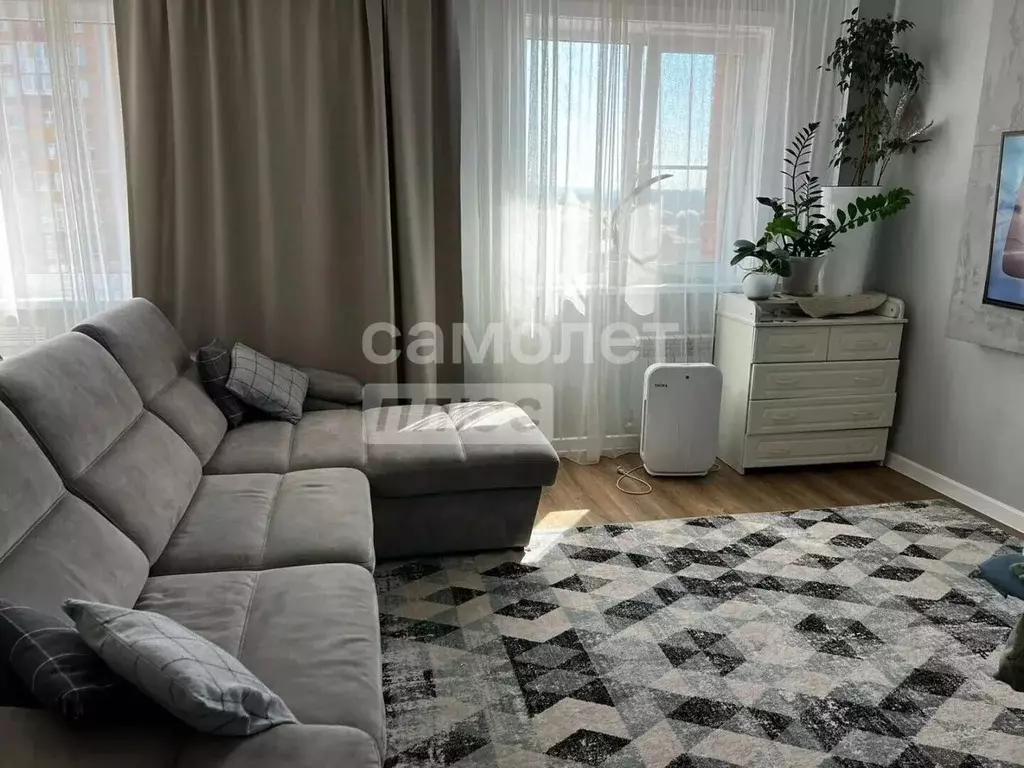 3-к кв. Иркутская область, Иркутск Байкальская ул., 301 (82.6 м) - Фото 1