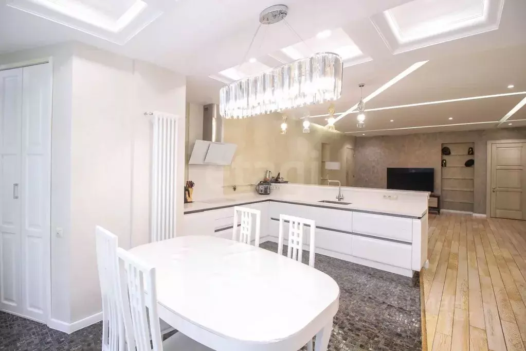 4-к кв. Алтайский край, Барнаул тракт Змеиногорский, 104в (126.1 м) - Фото 1