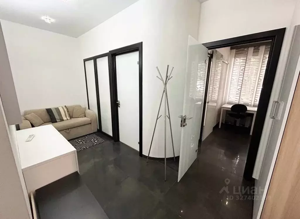 1-к кв. Татарстан, Казань ул. Вишневского, 49а (32.0 м) - Фото 2