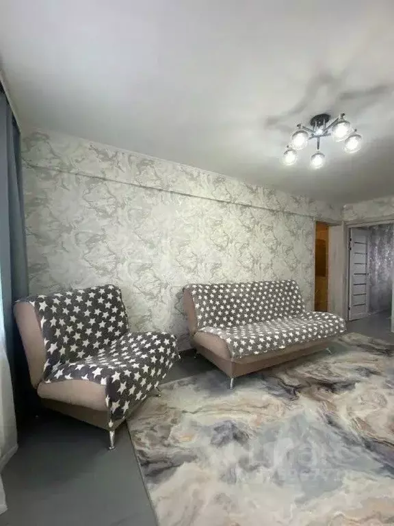 2-к кв. Амурская область, Свободный ул. 50 лет Октября, 10 (48.2 м) - Фото 2