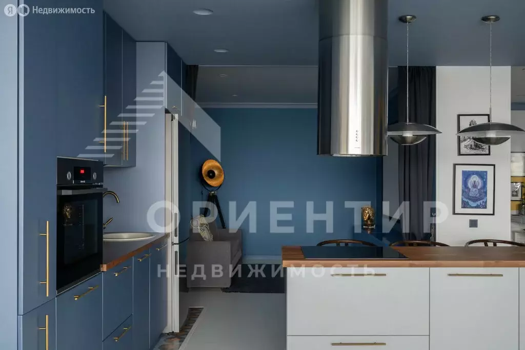 2-комнатная квартира: Екатеринбург, улица Белинского, 108 (86.7 м) - Фото 2